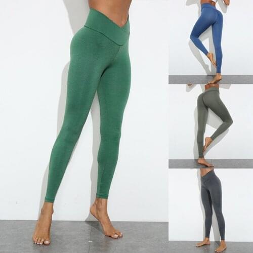 Ladies Yoga Seamless Peach Slim Hip Leggings High Waist Fitness Leggings Green M Size