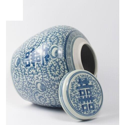 Qing Jingdezhen Porcelain storage jar Antique Porcelain Ginger jar pot
