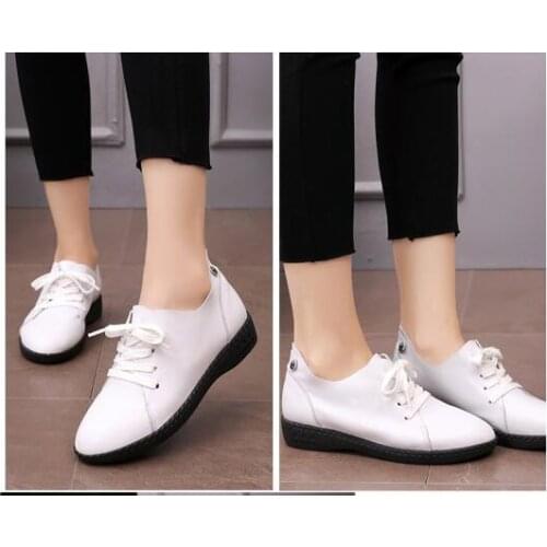 Womens shoes Middle aged and old peoples leather lace up flat shoe Comfortable casual mothers shoes cowhide shoelb