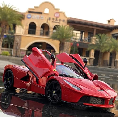 1: 32 Ferrari laferrari alloy car model die casting sound light pull popular birthday Christmas gift childrens toy car