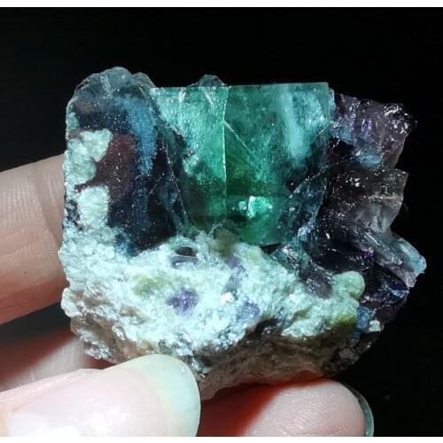 25.5gTransparent green fluorite, mica crystal mineral stone decoration ring vein healing geological teaching specimen ornaments