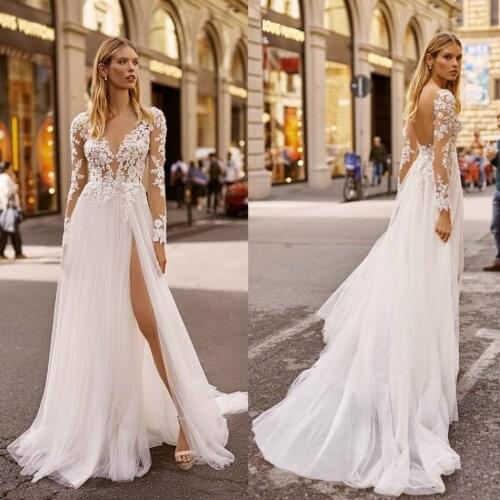 2020 Berta Wedding Dresses V Neck Appliqued Long Sleeves Lumbar Lace Bridal Gown Backless High Split Ruffle Sweep Train Robes De