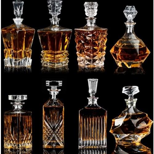 Classic Glass Hip Flask Handmade Outdoor Light Luxury Whiskey Hip Flask Creative Decantador De Vino Kitchen Dining Bar BD50HF
