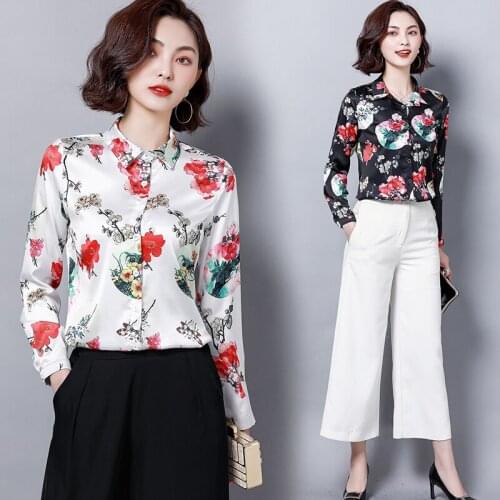 TingYiLi Black And White Blouses
