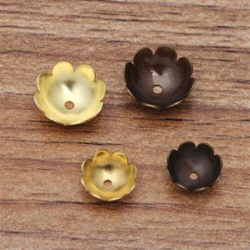 SIXTY TOWFISH 50 Pieces DIY Jewelry Accessories Size 8mm/10mm Copper Materials Flower Slice Charms