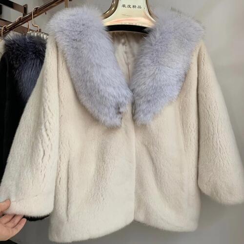Bat sleeve short real mink fur coat with fox fur collar Luxurious Imported Mink Fur Coats Jackets Fashion Real Fur coat