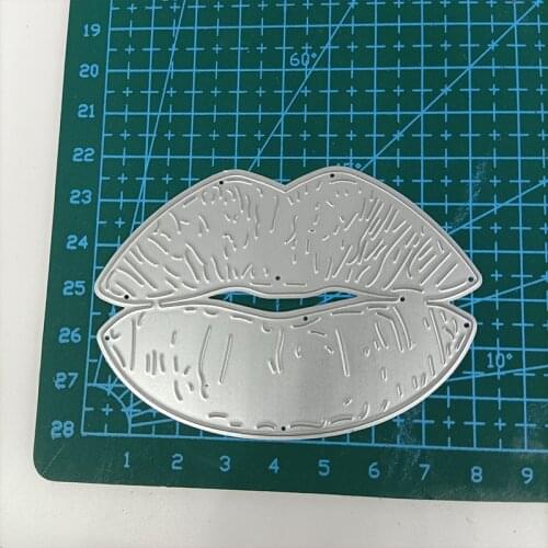 Love Lips Frame Metal Cutting Dies Stencils Scrapbook Album Embossing Paper Card Making DIY Handicraft Decor 2021 New