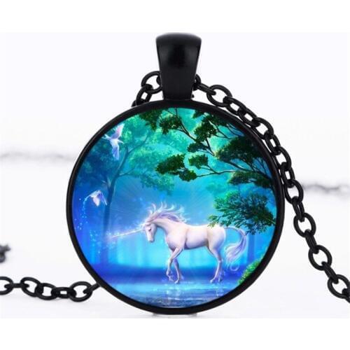 Fashion Jewelry Horse Fantasy Animal Ornament Pendant Unicorn Necklace Glass Dome Necklace Womens Gift