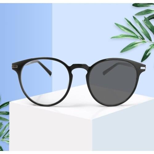 Intelligent Photochromic Sunglasses Fashion Women Men Retro Plastic Titanium TR Spectacles Driving Eyeglasses Spring Legs N5