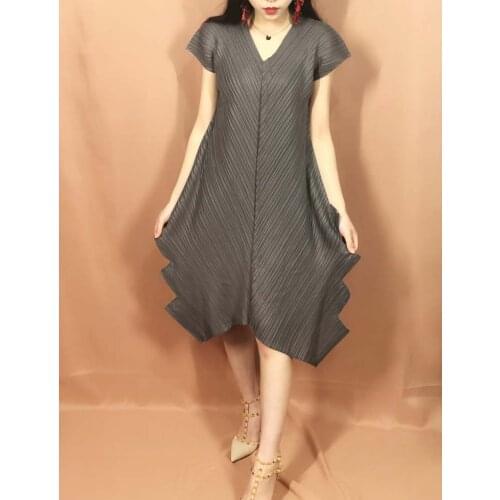 HOT SELLING Fashion Miyake fold solid dress sleeveless v-neck Asymmetrical dress IN STOCK