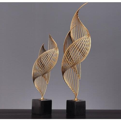 Decorations for home Metal furnishing articles living room decor desk decoration Light luxury modern wine cabinet decoration