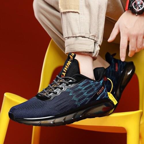 Hot selling fashion brand mens shoes 2021 new flying woven sneakers breathable casual shoes mesh running shoes