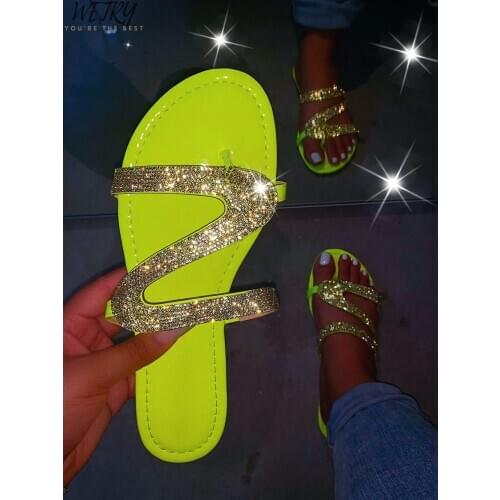 Factorydirect free to send 2020 new sandals bright diamond leisure outdoor travel beach non-slip durablelarge sizeslippers women