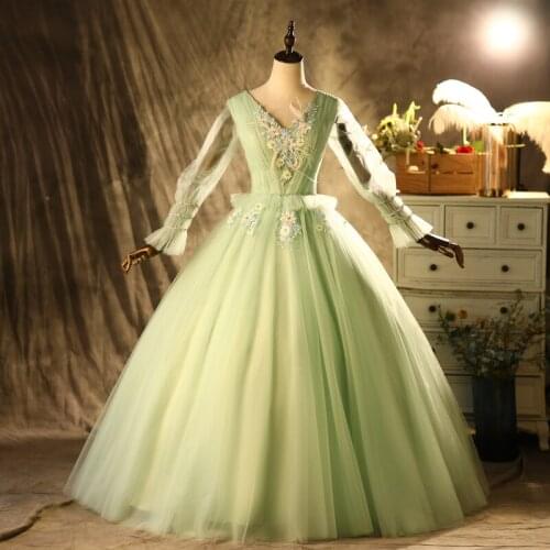 Green Party Dress Quinceanera Dresses Long Sleeve Prom Dress Elegant V-neck Ball Gown Luxury Robe De Bal Customize Vestidos