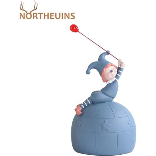 NORTHEUINS Resin Cute Clown Piggy Bank Figurines Nordic Modern Creative Statues And Sculptures Home Living Room Decoration Gift