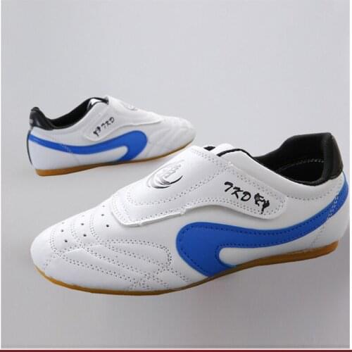 Breathable Taekwondo Shoes Men Women Martial Arts Sneaker Boxing Karate Kung Fu Tai Chi Shoes Black Stripes Sneakers