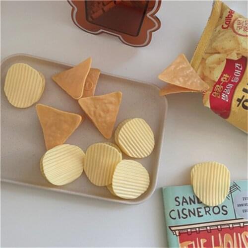 200Pcs Creative Simulation Potato Chips Shape Cute Sealing Storage Snacks Sealing Edge Seam Positioning Bill Clip Kitchen Tool