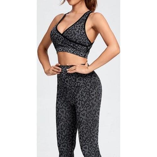 Seamless Yoga Set Women Sports Clothes Leopard Gym Set Workout Vest Suit Running Wear Gym Clothing Sports Bra and Leggings Set