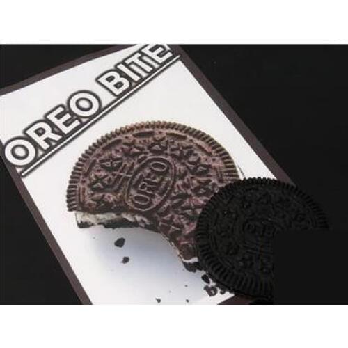 Free Shipping 5 Pcs/Lot OREO Bite - Tricks Magic Props,Close Up Magic,Street Magic,Accessories,Illusions,Toys,Comedy