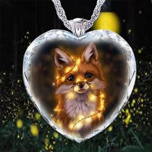 Summer New Forest Series Cute Fox Crystal Glass Women Pendant Jewelry Fashion Charm Women Handmade Necklace Pendant Birthday Hol