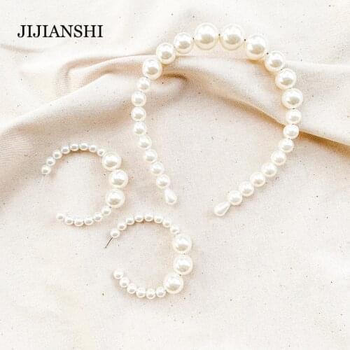 Trendy Big Pearl Headband for Women Elegant White Pearl Wedding Party Hair Accessories Bridal Headwear Hairband Head Hoop