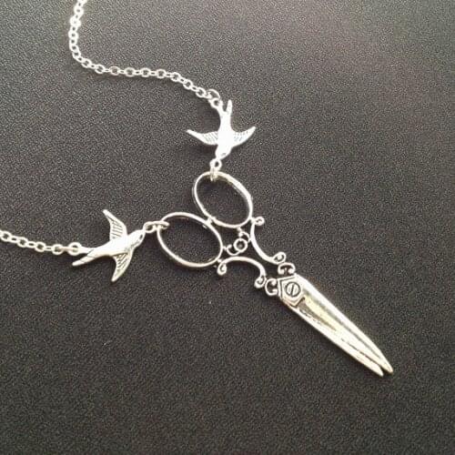 NEW Large Swallow Scissor Pendant Necklace for Women Goth Gothic Steampunk Accessories Victorian Retro Charms Jewelry