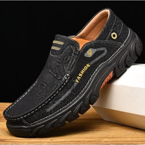 Men Casual Shoes Loafers Sneakers 2020 New Fashion Retro Leisure Loafers Shoes Zapatos Casuales Hombres Men Shoes Big Size 38-48