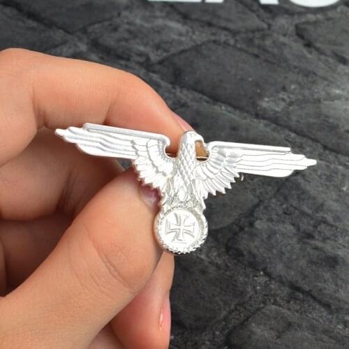 Vintage eagle metal pins Custom WWII German Military Cross Eagle brooch shirt bag Lapel pin badge Animal jewelry gift Collectio
