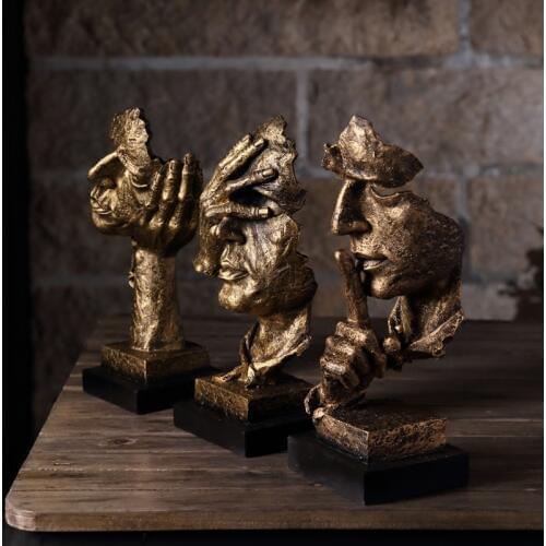 Fang ran Miniature Figurines