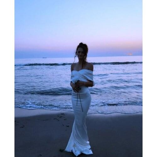 Elegant Long Off Shoulder Satin Wedding Dresses Mermaid Satin Corset Back Pleated Robes De Mariée Bridal Gown For Women