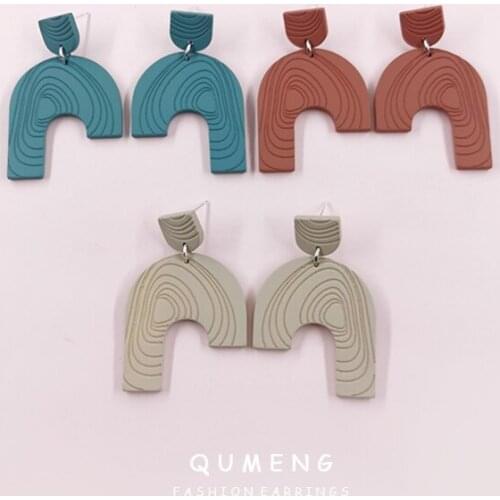 New Vintage Simple U-shaped Geometric Spray Paint Spiral Carved Acrylic Clay Texture Pendant Earrings Ladies Indian Jewellery