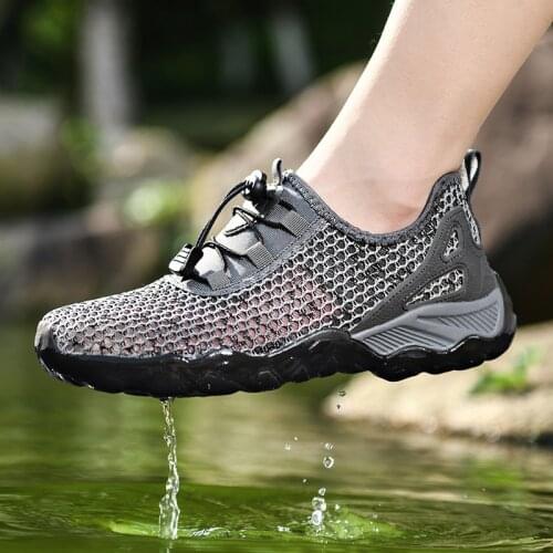 2021 Summer New Wading Shoes Mens Mesh Breathable Beach Shoes Seaside Swimming Sports Shoes Outdoor Upstream Shoes