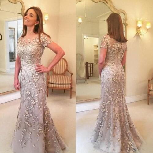 Hot 2021 Short Sleeves Mermaid Mother of the Bride Dresses Lace Long Formal 3D Floral Evening Wedding Party Gown vestaglia sposa