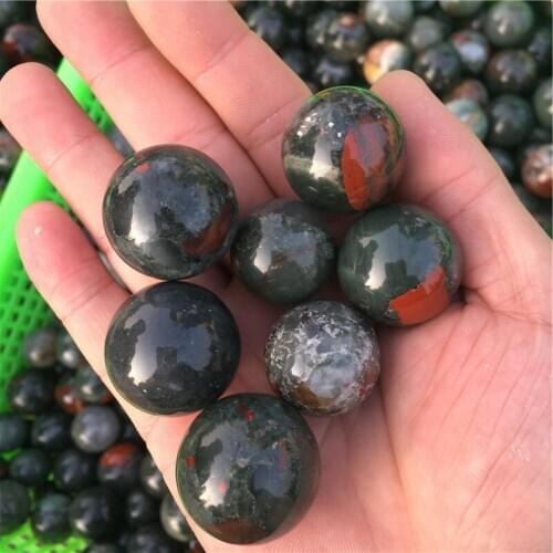 Natural quartz crystal ball for home decoration