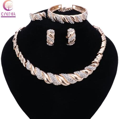 Fashion Women Dubai gold color Crystal Jewelry Sets Big Nigerian Wedding African Jewelry Sets African Beads Jewelry Sets