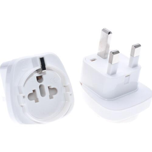 3 pin UK socket adaptor Embedded Swiss Italy round foot use in UK HK plug adapter converter plug 250V 13A