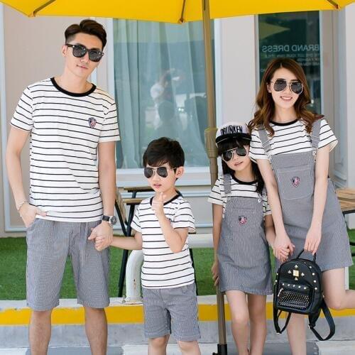 Family matching clothes father mother daughter son mom mommy and me dress tshirts pants couple family look wear outfits 89