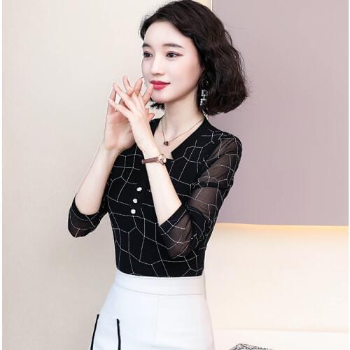 Elegant Womens Spring Autumn Lace Shirts Long Sleeve Fashion Womens Blouses Slim Lace Printed V-Neck Womens Tops DD8279