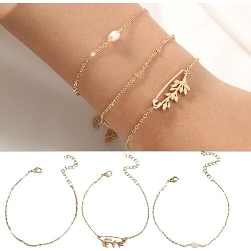 Fashion Gold Color Beads Pearl Leaves Ladies Bracelets Multilayer Beaded Bracelets Set for Women Charm Party Jewelry Gifts Suit