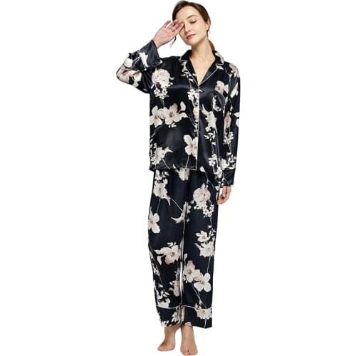 Tony & Candice Women's Long Sleeve Pajamas