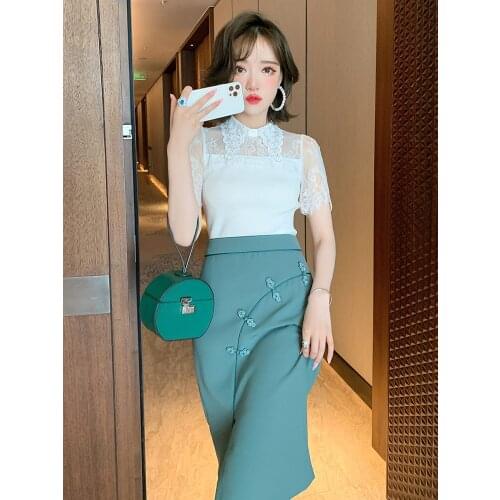 Stitching bud silk yarn embroidery lapel elastic new sweater in the summer