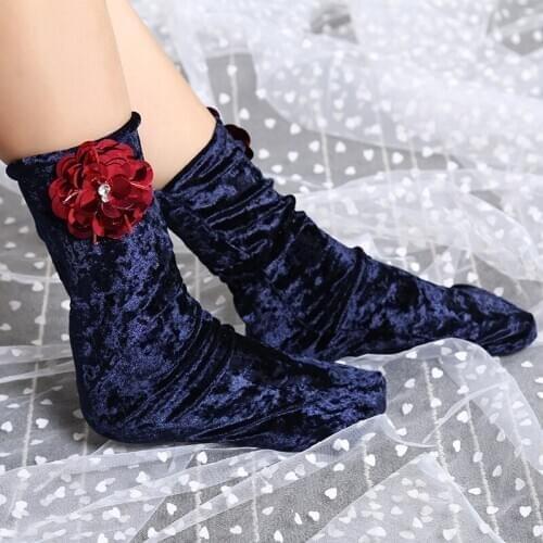 RUNNING CHICK flower autumn and winter new sequined velvet pile of stockings fashion trend straight socks wholesale