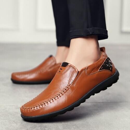 2021 mens shoe autumn breathable lazy shoes fashion casual shoes cattle two-layer leather shoes Wear resistance deodorization