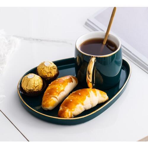 Japanese paint luxury coffee cups and saucers suit to afternoon tea dessert plate ceramic mug cup with spoon