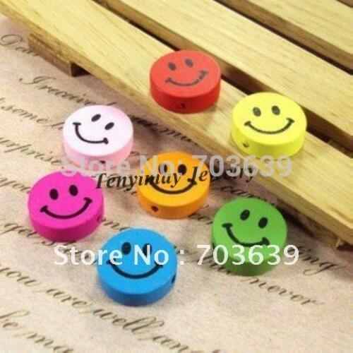 Fashion 18mm Wooden Smiling Face Beads Mixed Color Wood Accessory For DIY 200pcs