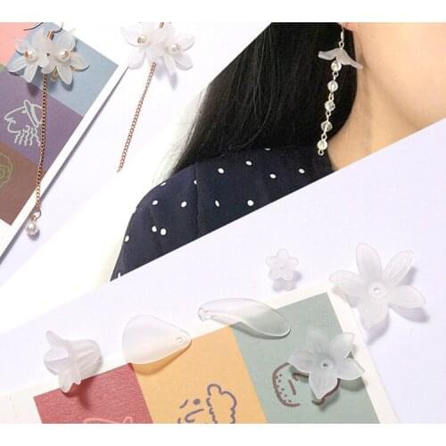 Fairy Fresh Transparent Resin Flower Petals DIY Handmade Beads Earrings Accessories Pendant Necklace 50pcs