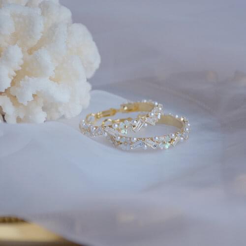 Shiny side Women's Gold Earrings