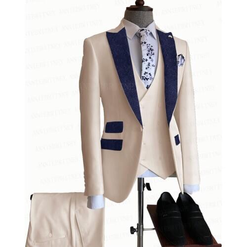 2021 New Formal Beige Men Suit 3 Pieces Slim Fit Best Man Groom Prom Wedding Suit Dress Tuxedo Blazer Double Breasted Vest Pants