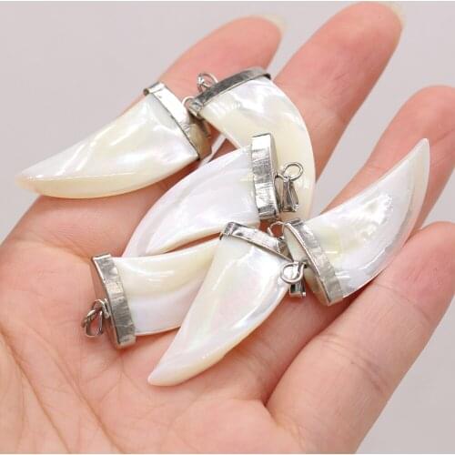 2021 Charm New Natural Freshwater Shell Knife Shape Couple Pendant Charm for Jewelry Making DIY Necklace Accessories 16x36mm 1PC