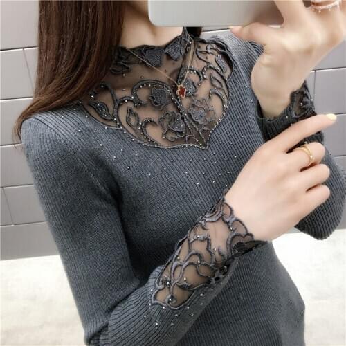 12612 real shooting 2020 Korean spring and Autumn New Lace hollow bottoming shirt 40